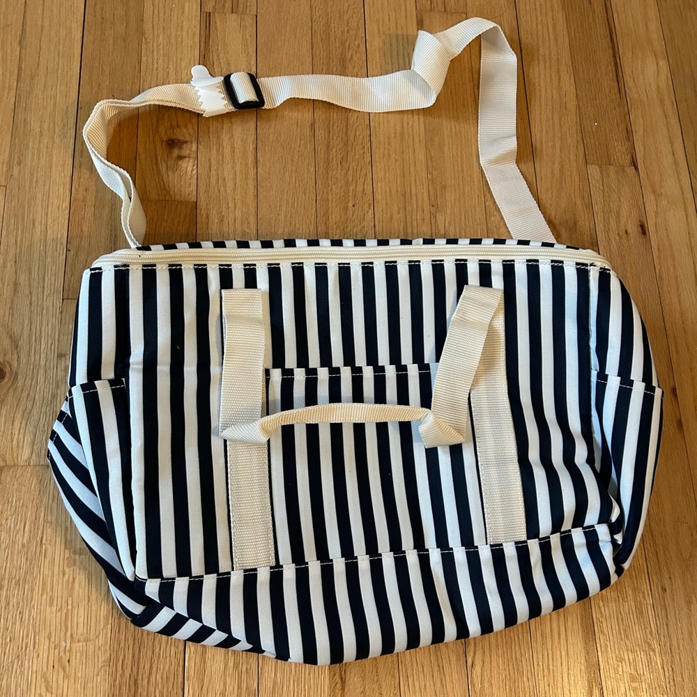 DSW navy and white striped duffle cooler bag